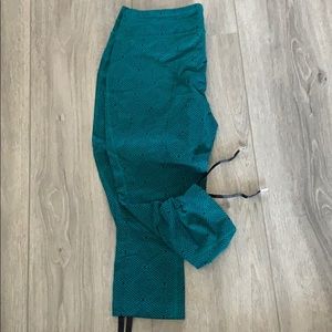 Lucy gather knee legging